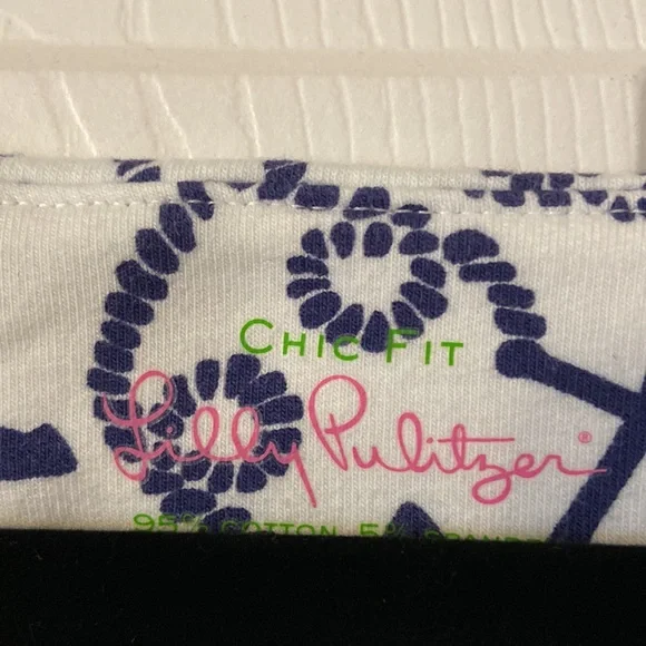 Lilly Pulitzer Dress size M length 36” bust 36/38” sleeves 16” excellent condi - Picture 5 of 16